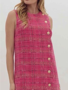 ENTRO Sleeveless Pink Tweed Shift Dress with Gold Buttons